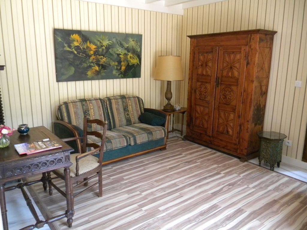 Les Arbousiers Otel Céret Oda fotoğraf